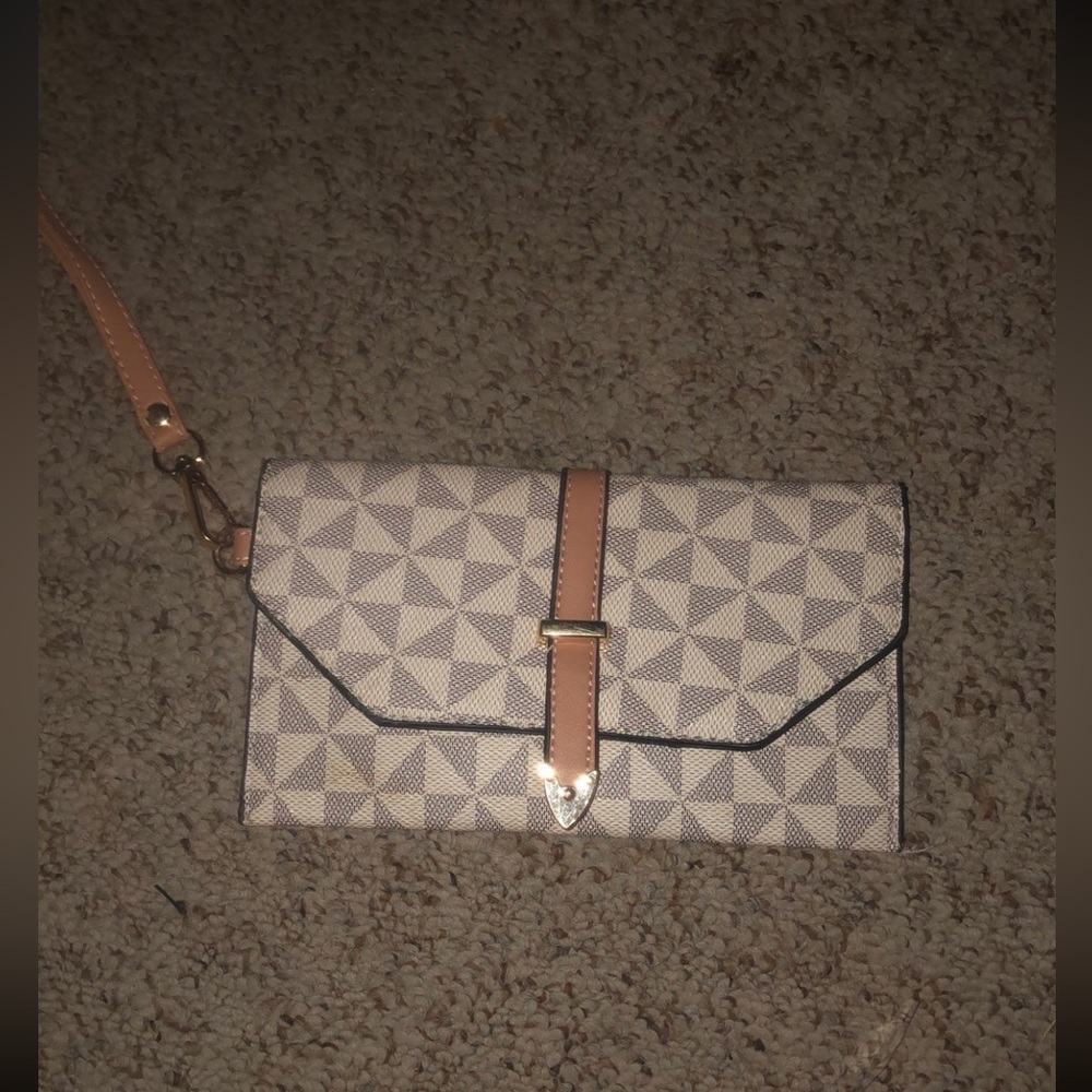 Wristlet